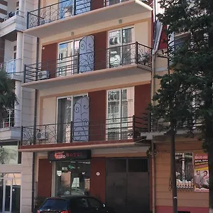 Elio Hotel